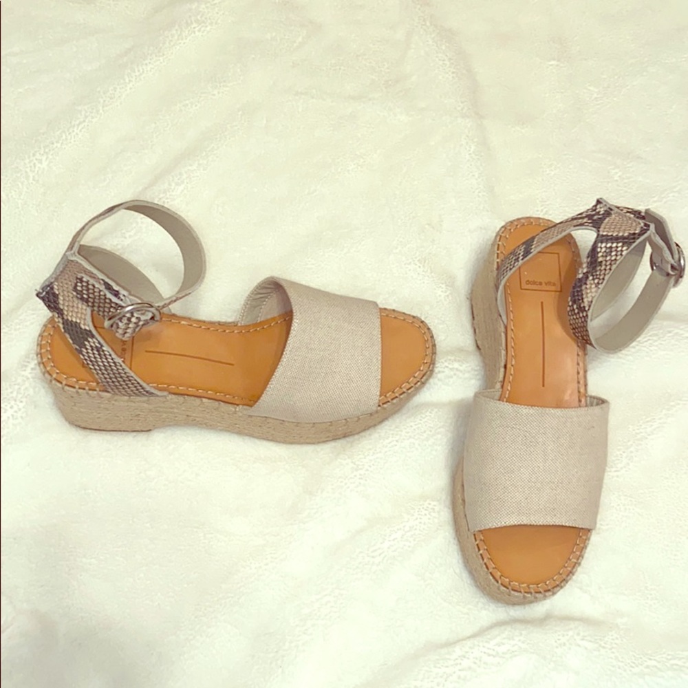 Dolce Vita Wedges only worn 3 times size 9 1/2
